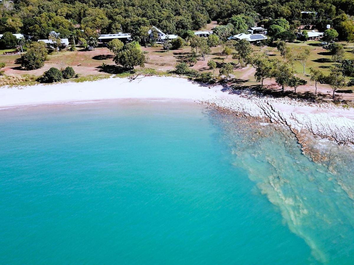 Golden Sands Retreat Beach House Wagait Beach ภายนอก รูปภาพ